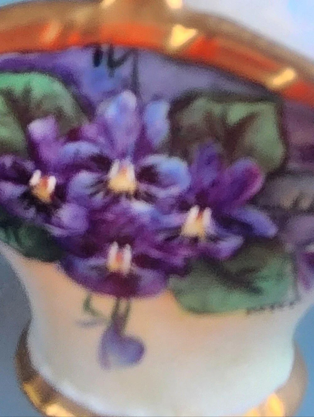 Vtg LIMOGES Purple Hand-Painted Violets Floral Porcelain Basket Gold Accents B&C